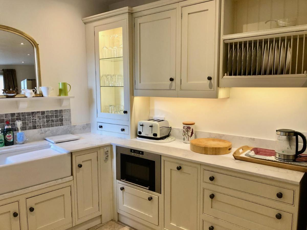 Lauras Townhouse Apartments Lansdown Slope Townhouse 바스 외부 사진