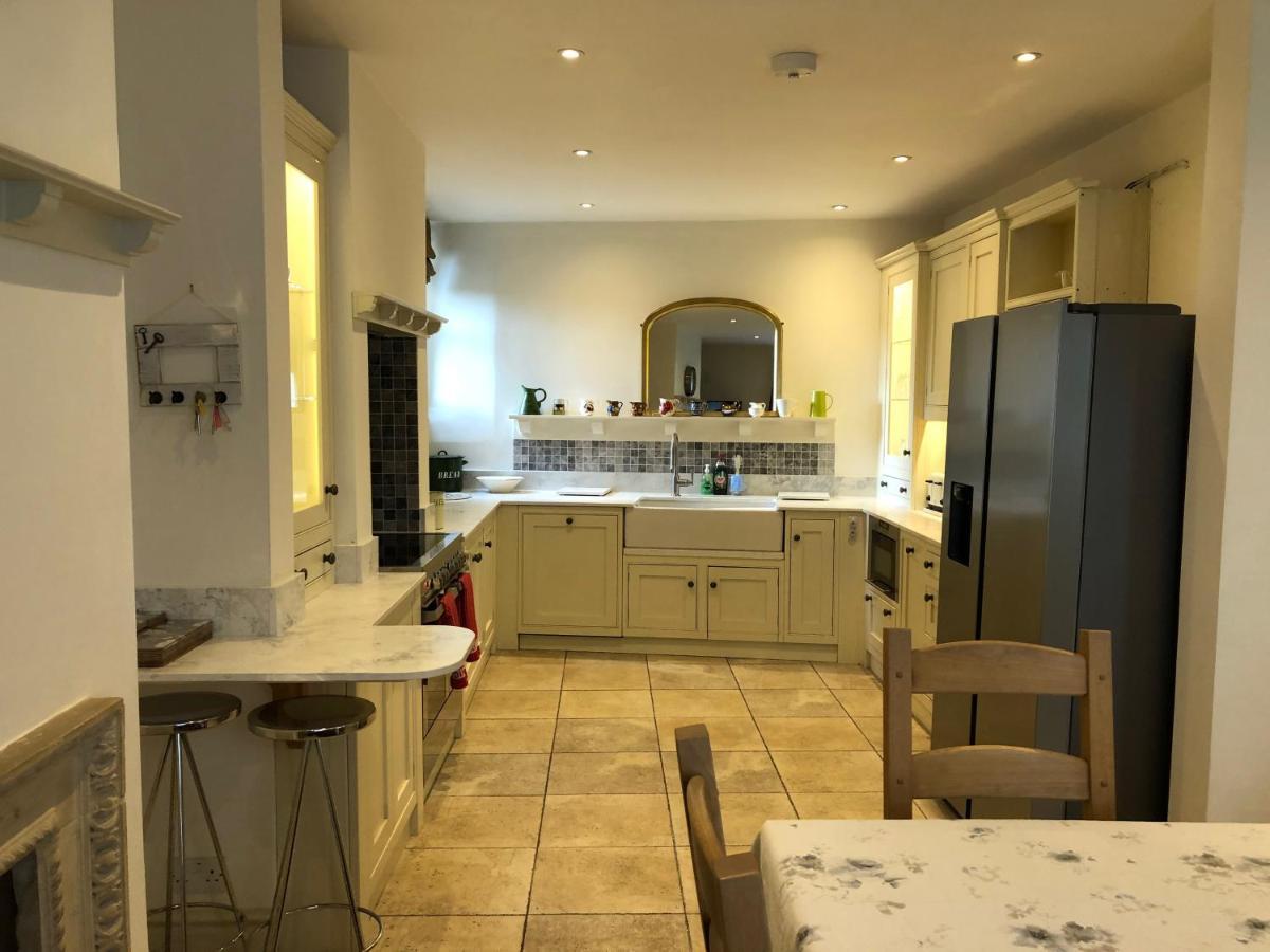 Lauras Townhouse Apartments Lansdown Slope Townhouse 바스 외부 사진
