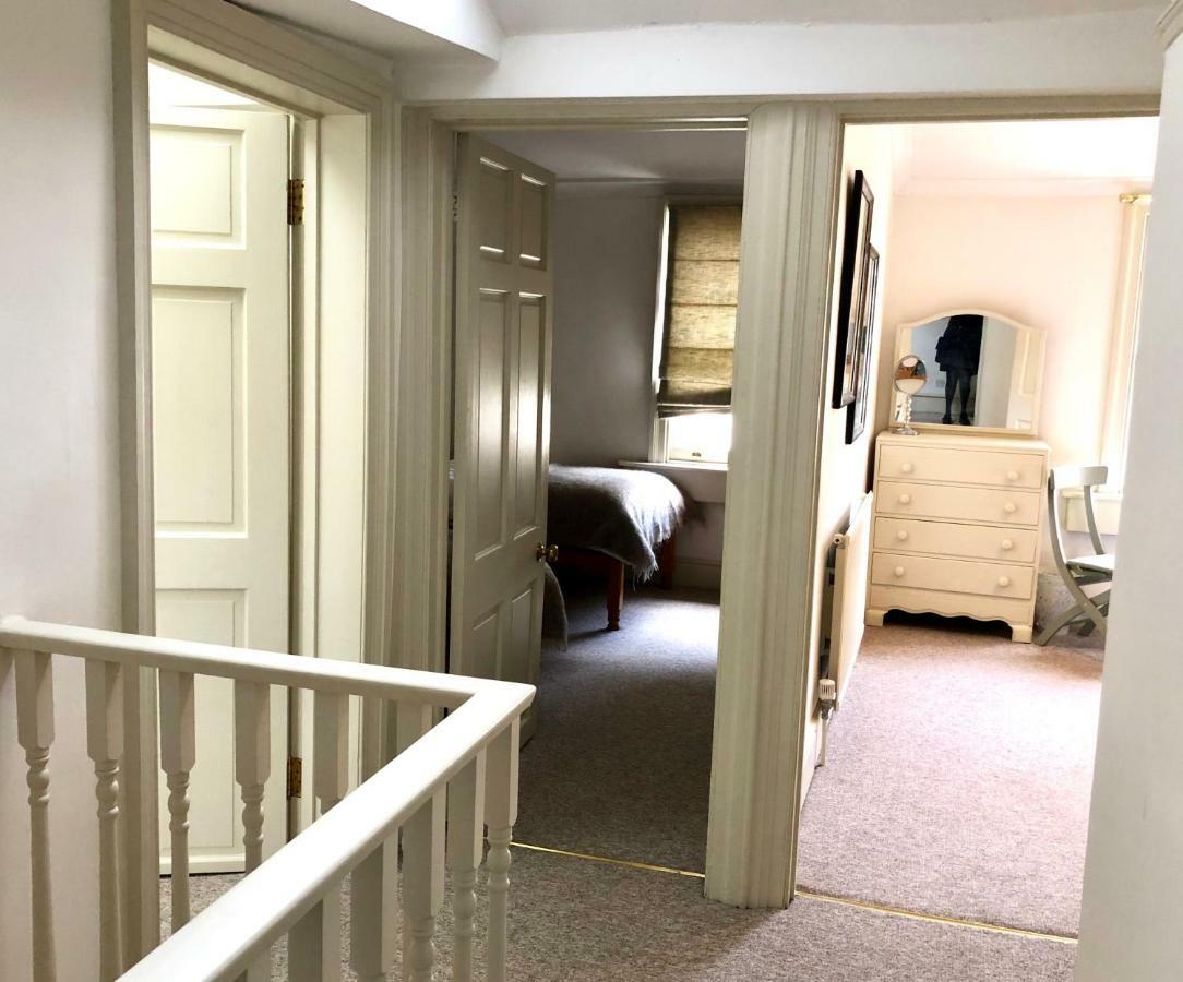Lauras Townhouse Apartments Lansdown Slope Townhouse 바스 외부 사진
